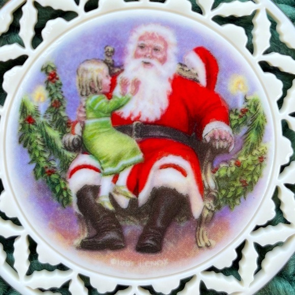 Vintage 1991 LENOX Ornament SANTA with CHILD - SANTA PORTRAIT SERIES - Picture 6 of 6